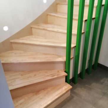 Habillage escalier béton